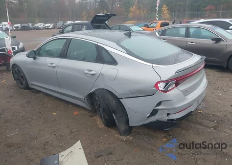 2022 Kia K5 Gt-Line z USA, uszkodzony, nr VIN 5XXG64J22NG083912